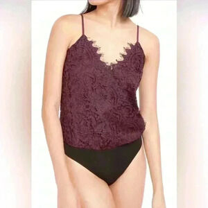 Leyden Womens Medium Plum Cami Layering Eyelash Lace Wrap Bodysuit Black Bottom